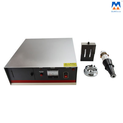 Machine de la soudure 2.6KW ultrasonore avec le transducteur et le klaxon de générateur