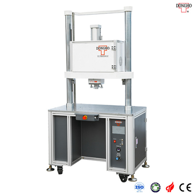 Machine de soudure ultrasonore de haute précision 15kHz 5000W pour de grandes pièces en plastique