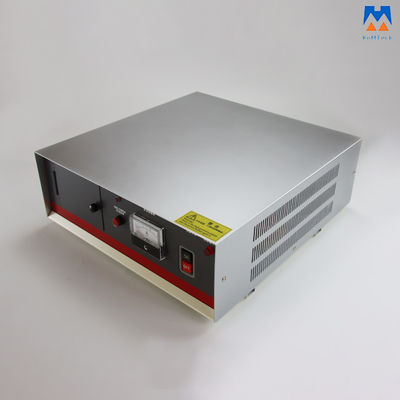 boîte ultrasonique de Generator Power Supply de la soudeuse 1800W pour la soudeuse ultrasonique