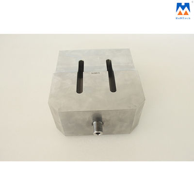 Le klaxon de soudure de moule titanique de soudure ultrasonore a adapté disponible aux besoins du client
